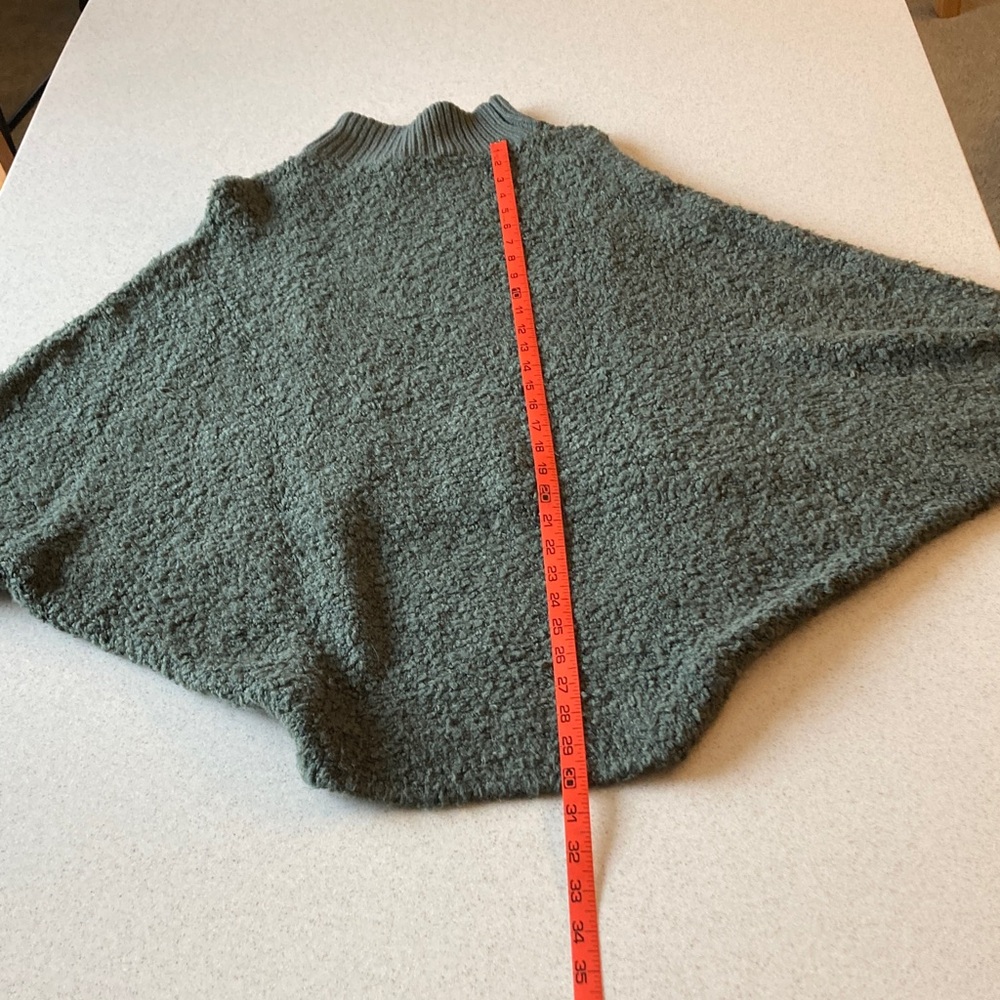 BCBGMaxAzria Green Mock Neck Sweater Batwing Women Size Small - Picture 10 of 15